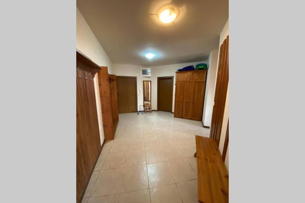 בנסקו Large Gondola Apartment - Center, Neon מראה חיצוני תמונה